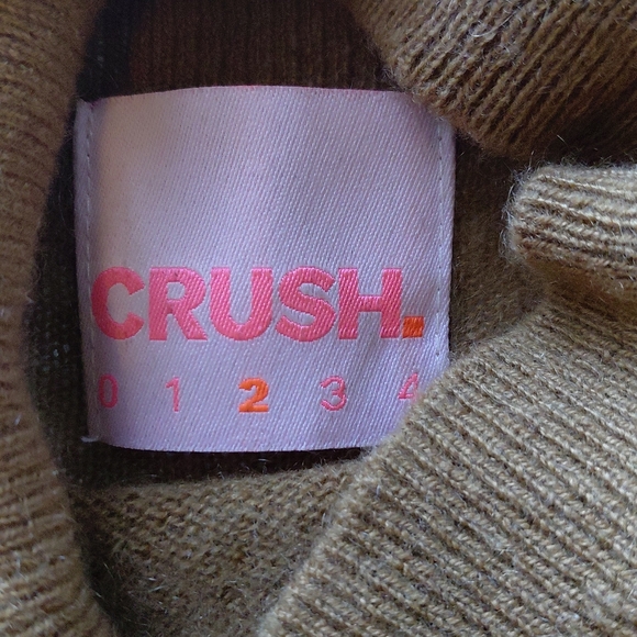 Crush Women's Tan Cashmere Turtle Neck Sweater Size XL - Picture 8 of 11